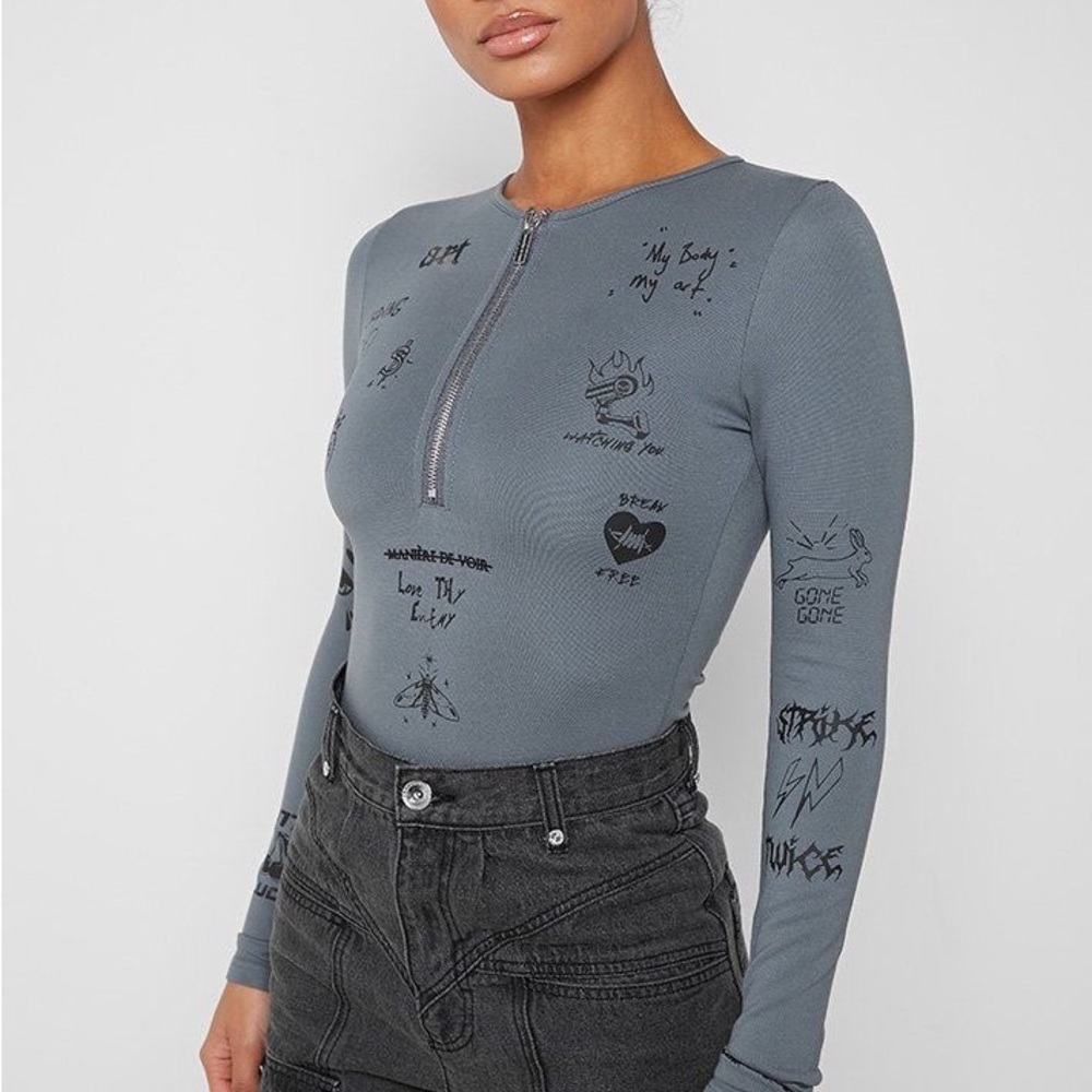 Manière De Voir Graffiti Bodysuit - Steel Blue (Size XS)